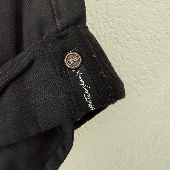 One TeaSpoon FADE OUT SMITHS TAILORED LOW WAIST DENIM SHORT Size 26 Cotton - Picture 9 of 13